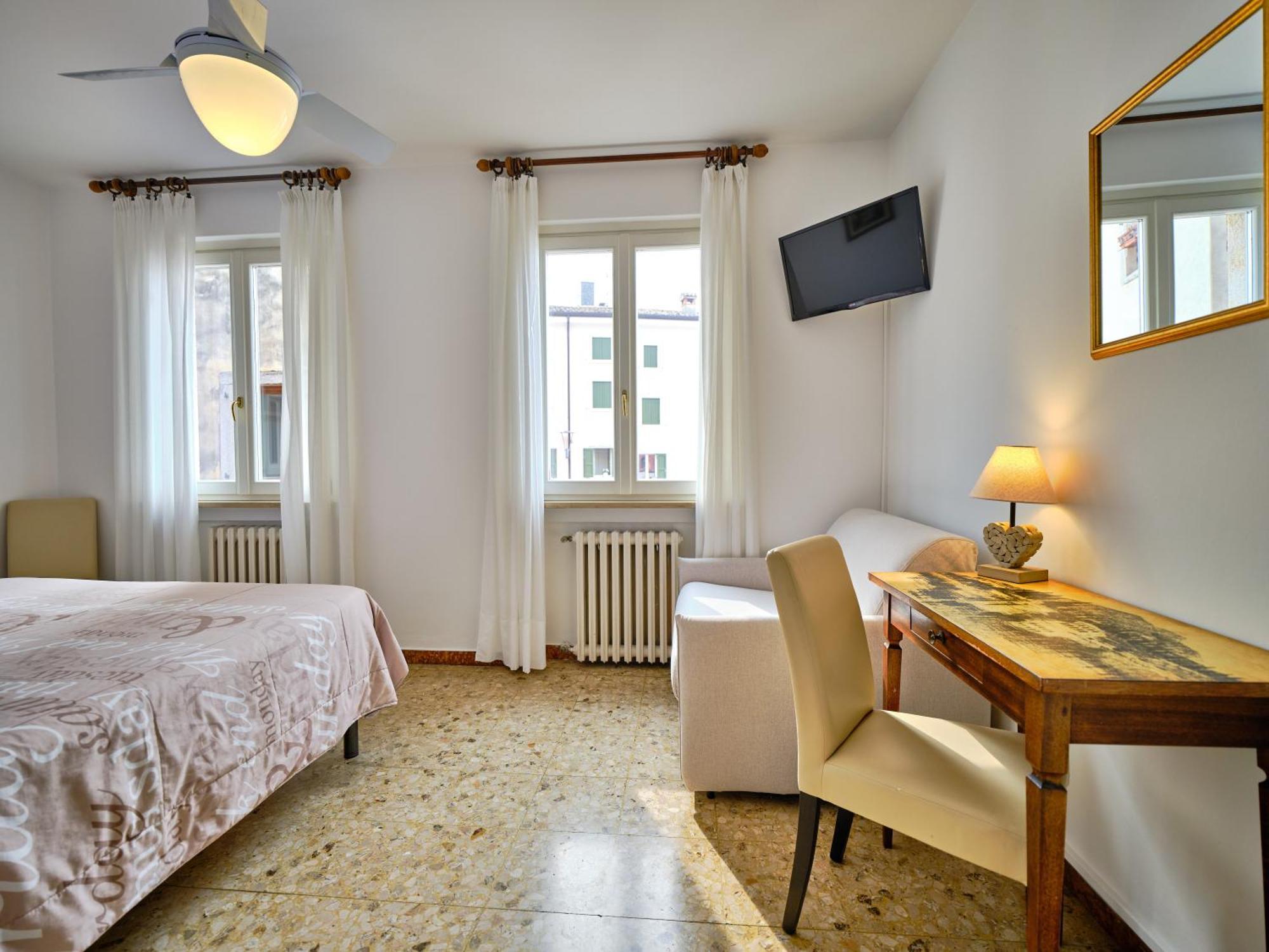 Hotel Piccolo 2*